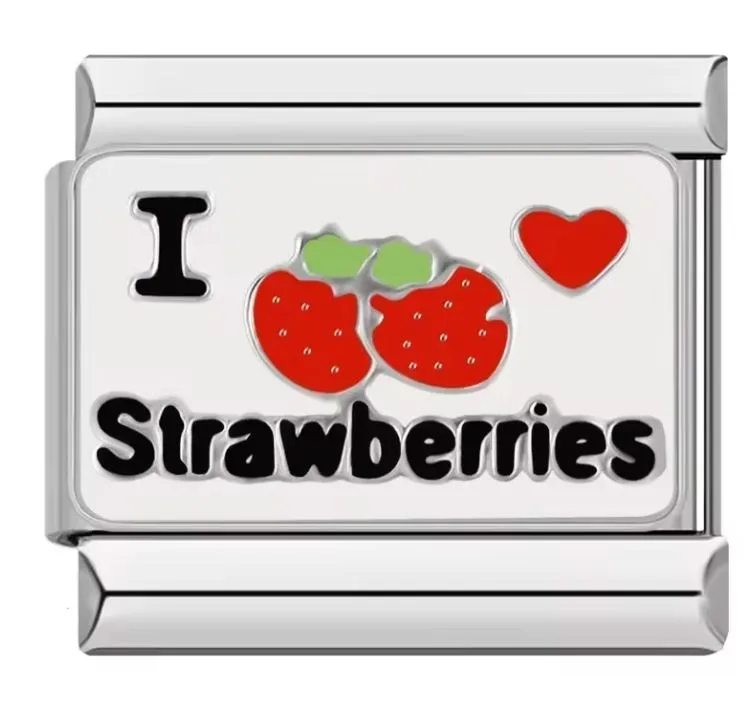 چارم ایتالیایی I Love Strawberries | اکسسوری فانتزی دستبند