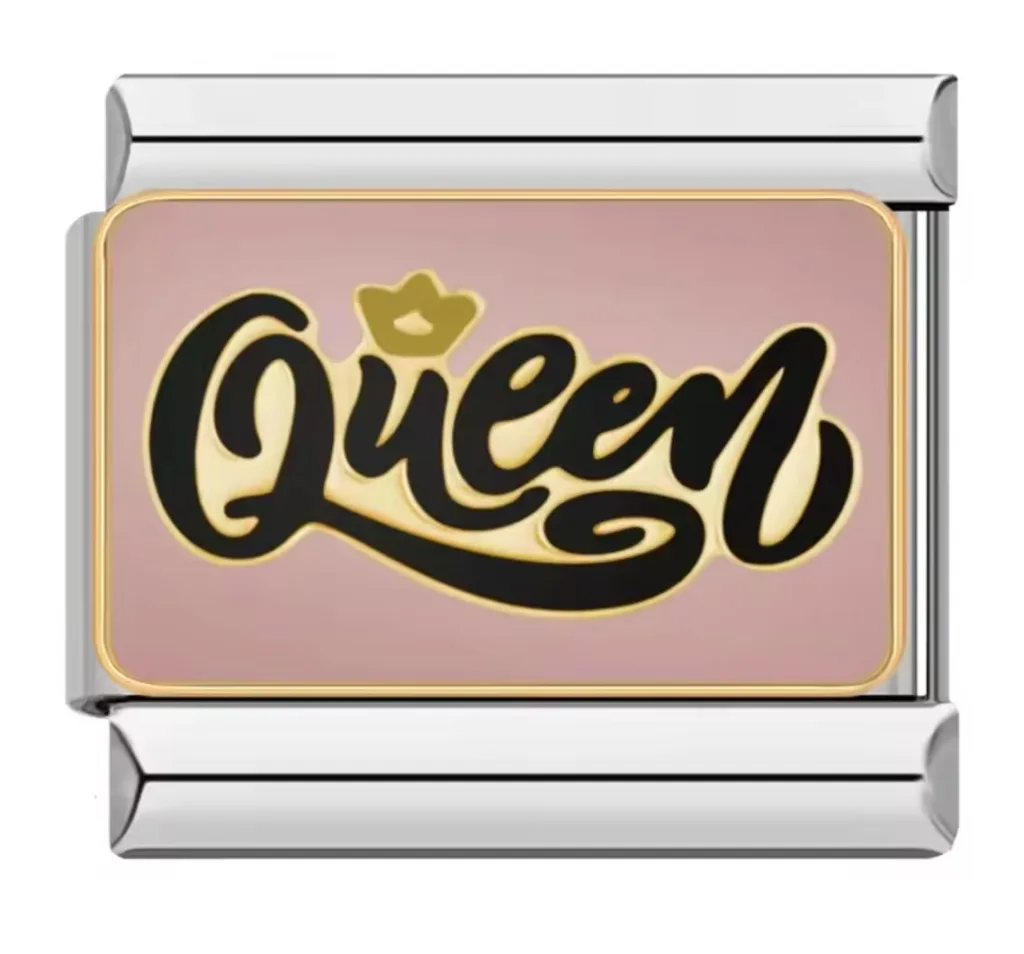 خرید چارم ایتالیایی Queen | آویز دستبند طرح ملکه صورتی